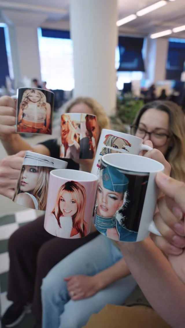 #dayinthelife at Inkitt with our Director of CRM, Leah 🤗

Leah has been with us for over five years! She began her journey at our Berlin office, now she relocated to continue her journey at our headquarters in San Francisco ❤️

Her day spans technical and marketing meetings, creative sessions with the content team, and time to recharge with colleagues; from coffee breaks in the park to wrapping up with happy hour!

At the heart of it all, Leah loves focusing on building delight into every subscribers experiences! 

Want to be part of our wonderful team? Come join us :) Explore open roles here: https://www.inkitt.com/jobs/

#startuplife